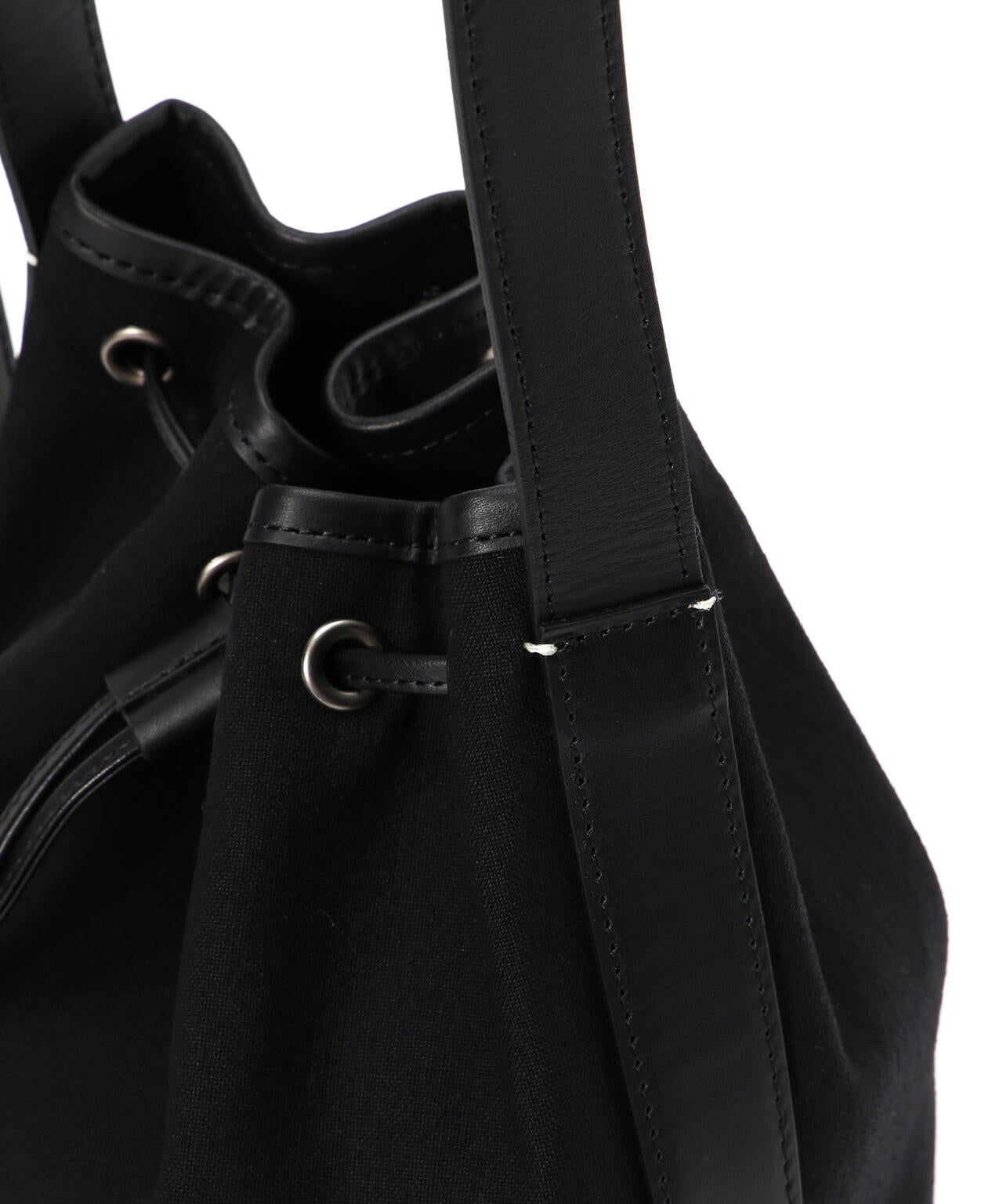 NYLON CANVAS & SMOOTH LEATHER