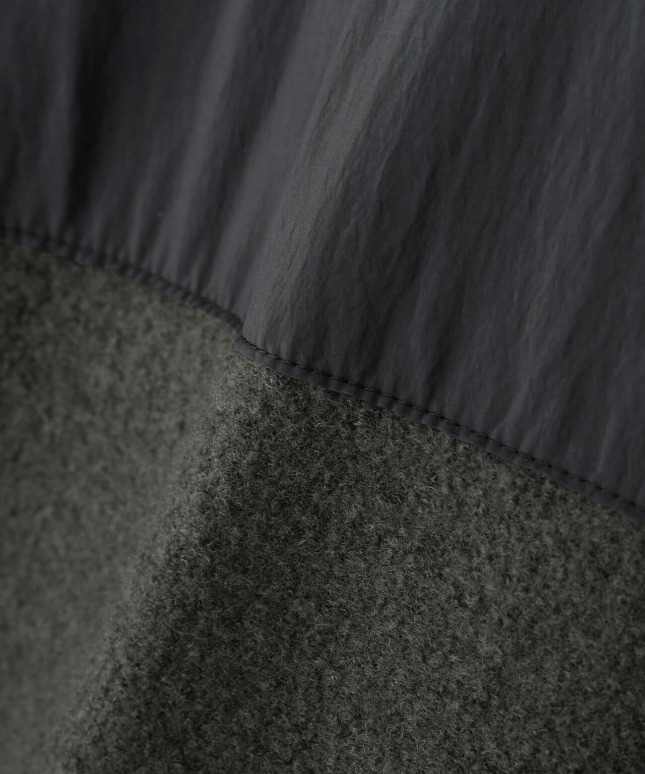 WOOL NYLON COMPRESSED JERSEY BLOUSON