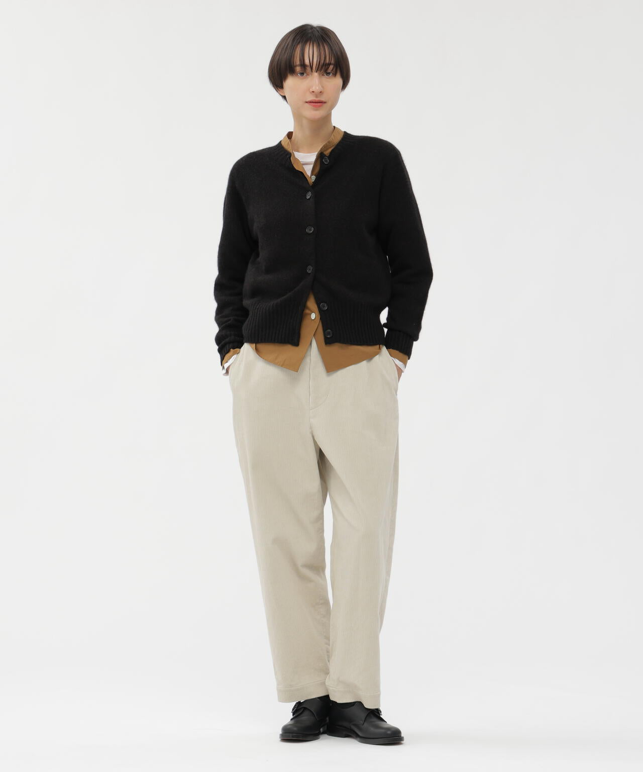 9 WALE CORDUROY TROUSERS