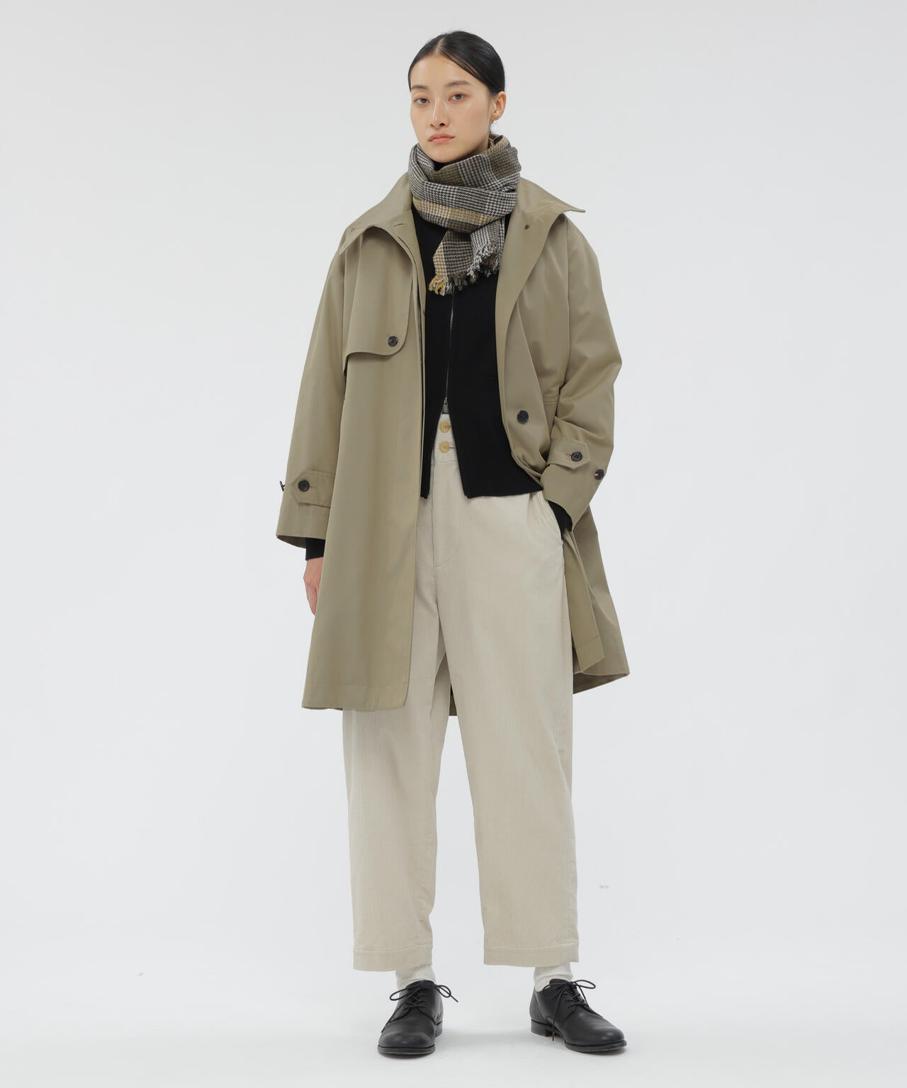 9 WALE CORDUROY TROUSERS