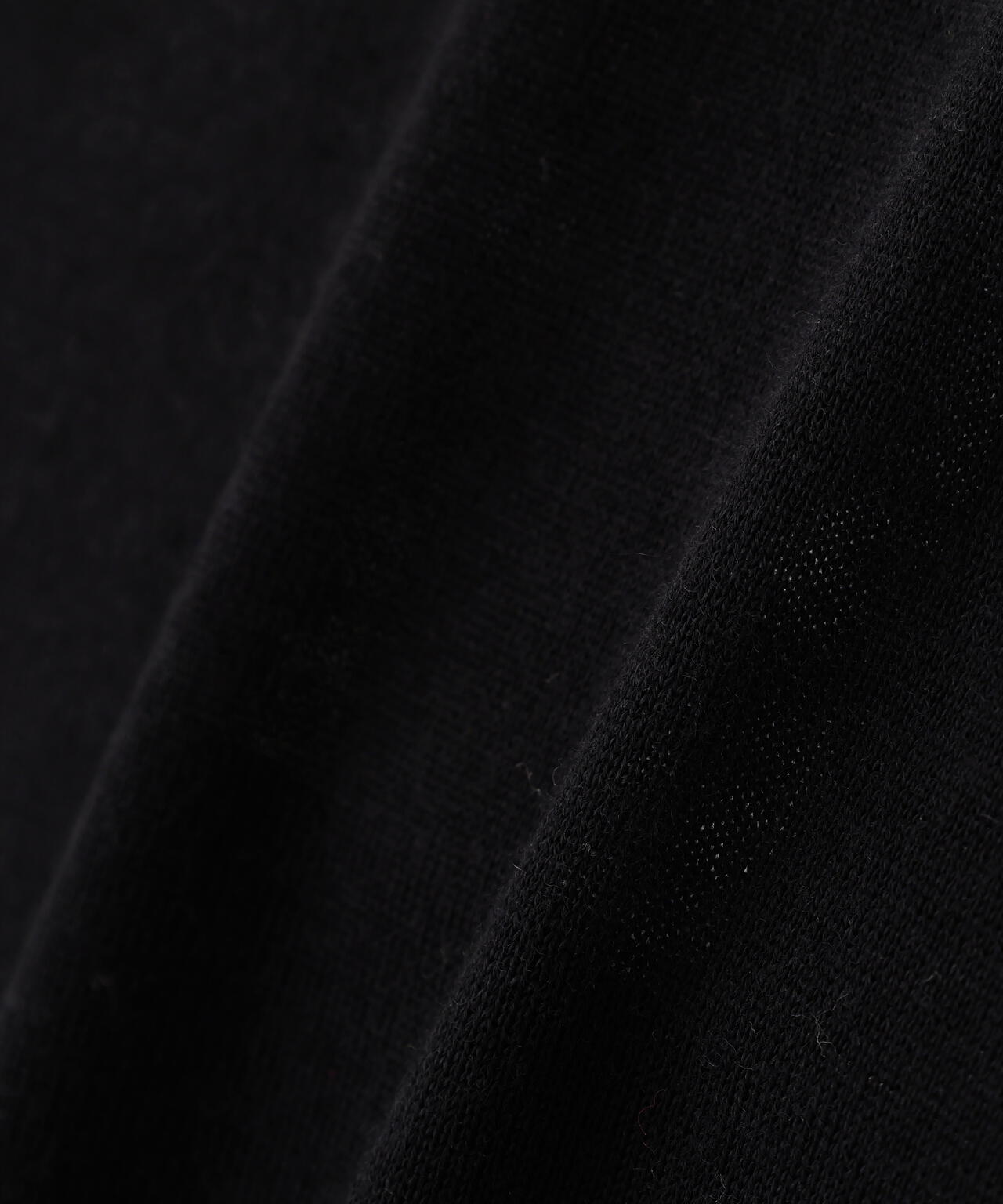 WASHABLE WOOL KNITWEAR