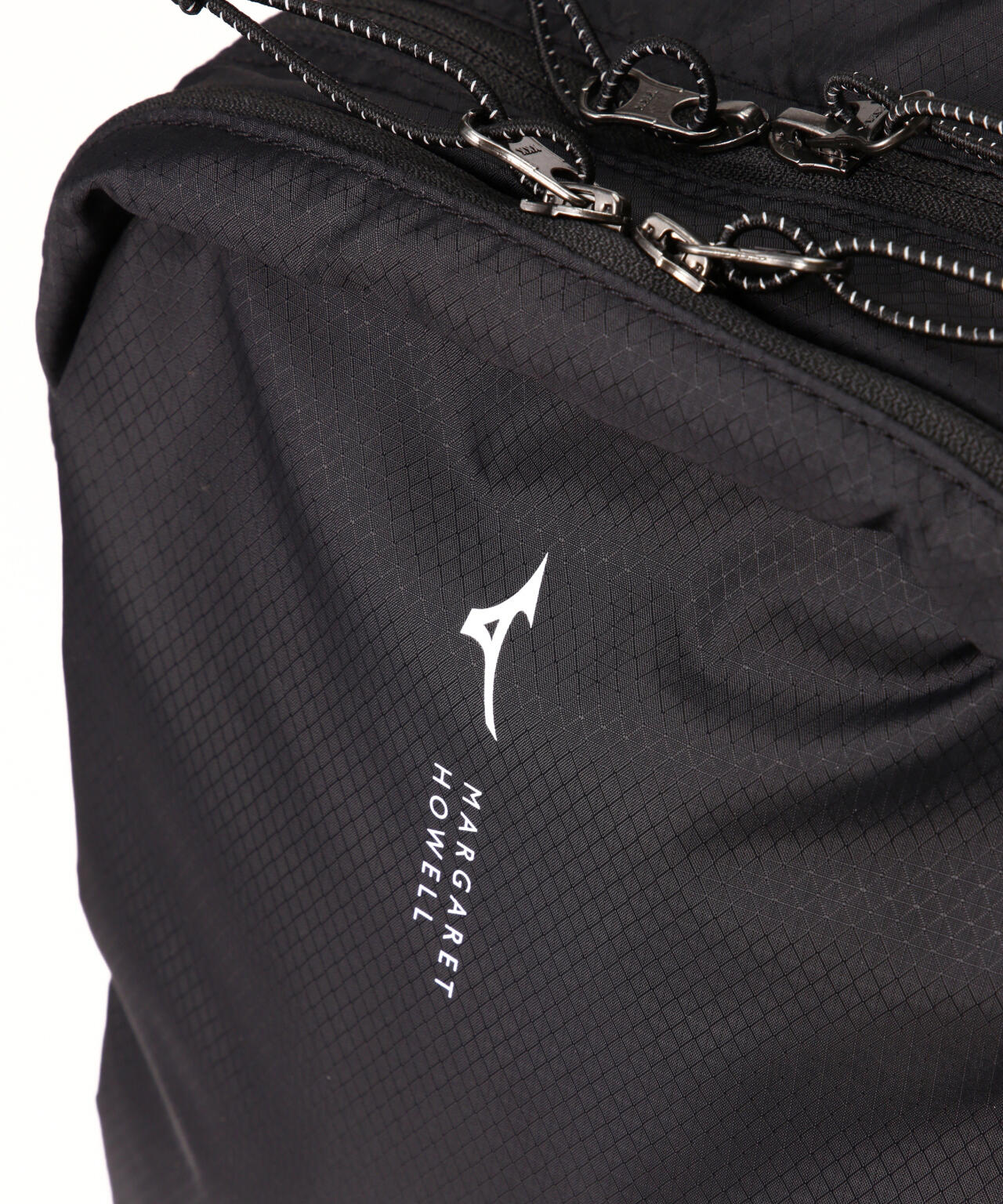 MARGARET HOWELL　NYLON RIPSTOP　BLACK NYLON RIPSTOP | MARGARET HOWELL（マーガレット・ハウエル） ｜【公式
