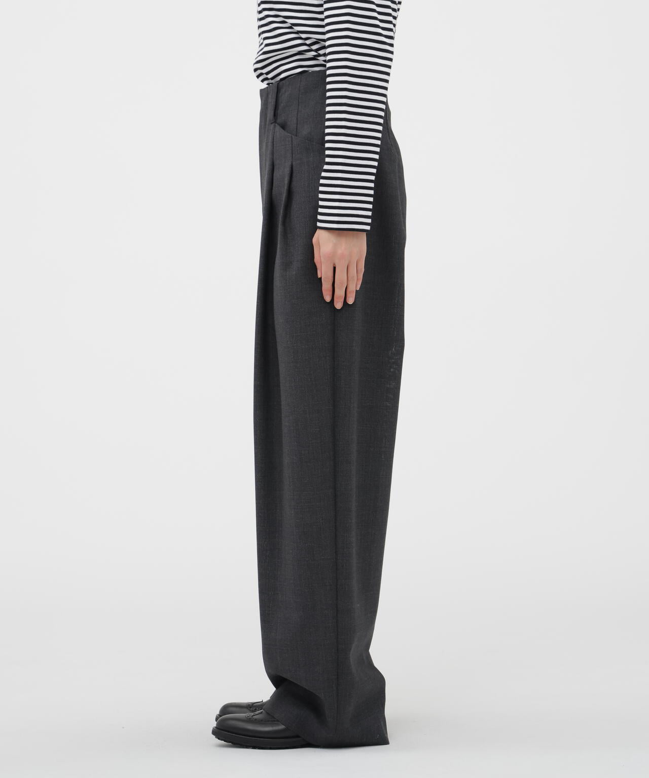 CRISP WOOL PLAINWEAVE TROUSERS