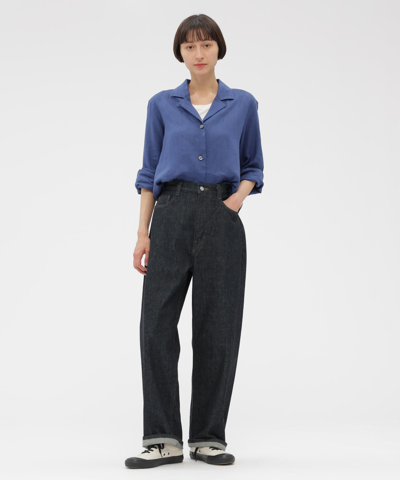 LIGHT DENIM TROUSERS | MARGARET HOWELL（マーガレット・ハウエル