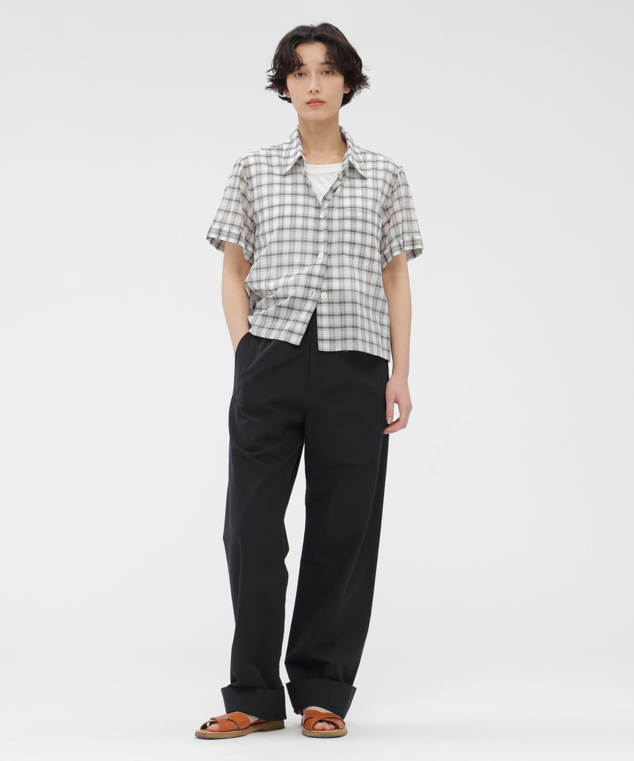 LIGHT COTTON POPLIN TROUSERS | MARGARET HOWELL（マーガレット