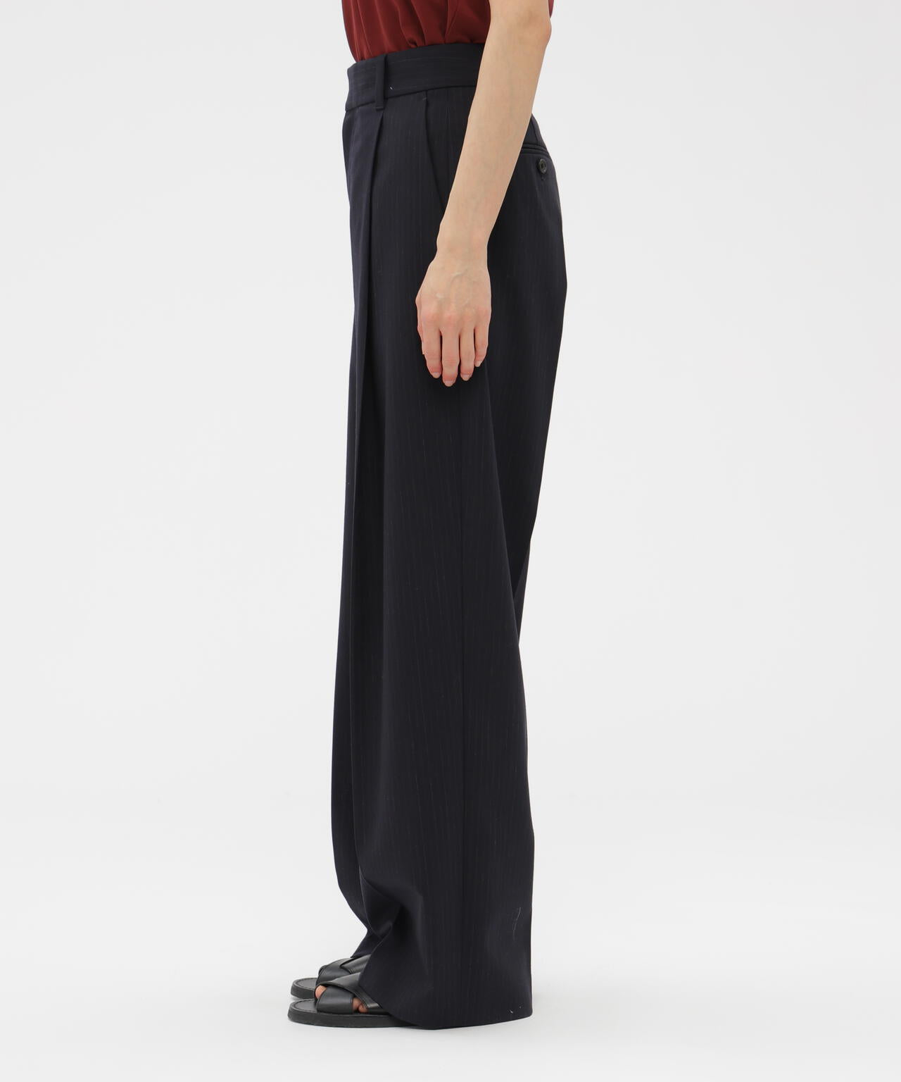 SUBTLE STRIPE WOOL TROUSERS | MARGARET HOWELL（マーガレット