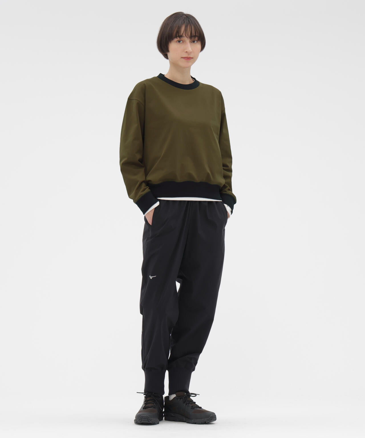 STRETCH POLYESTER TROUSERS | MARGARET HOWELL（マーガレット