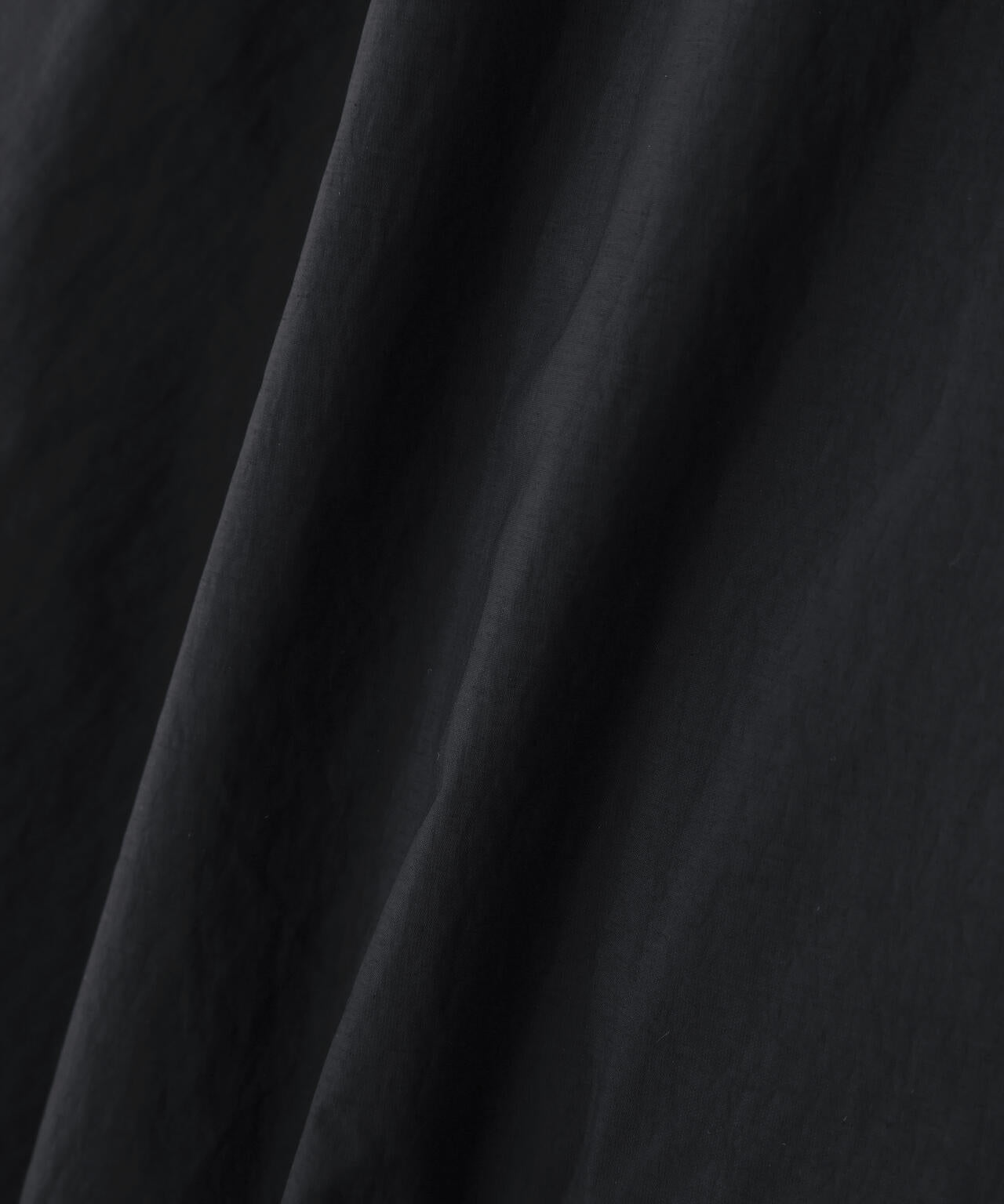 WATER REPELLENT LIGHTWEIGHT NYLON POPLIN SHIRT