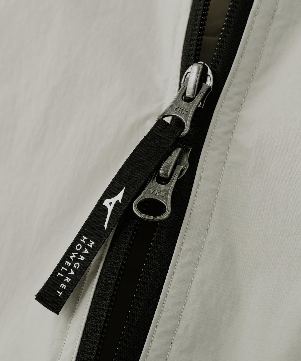 WATER REPELLENT LIGHTWEIGHT NYLON POPLIN SHIRT