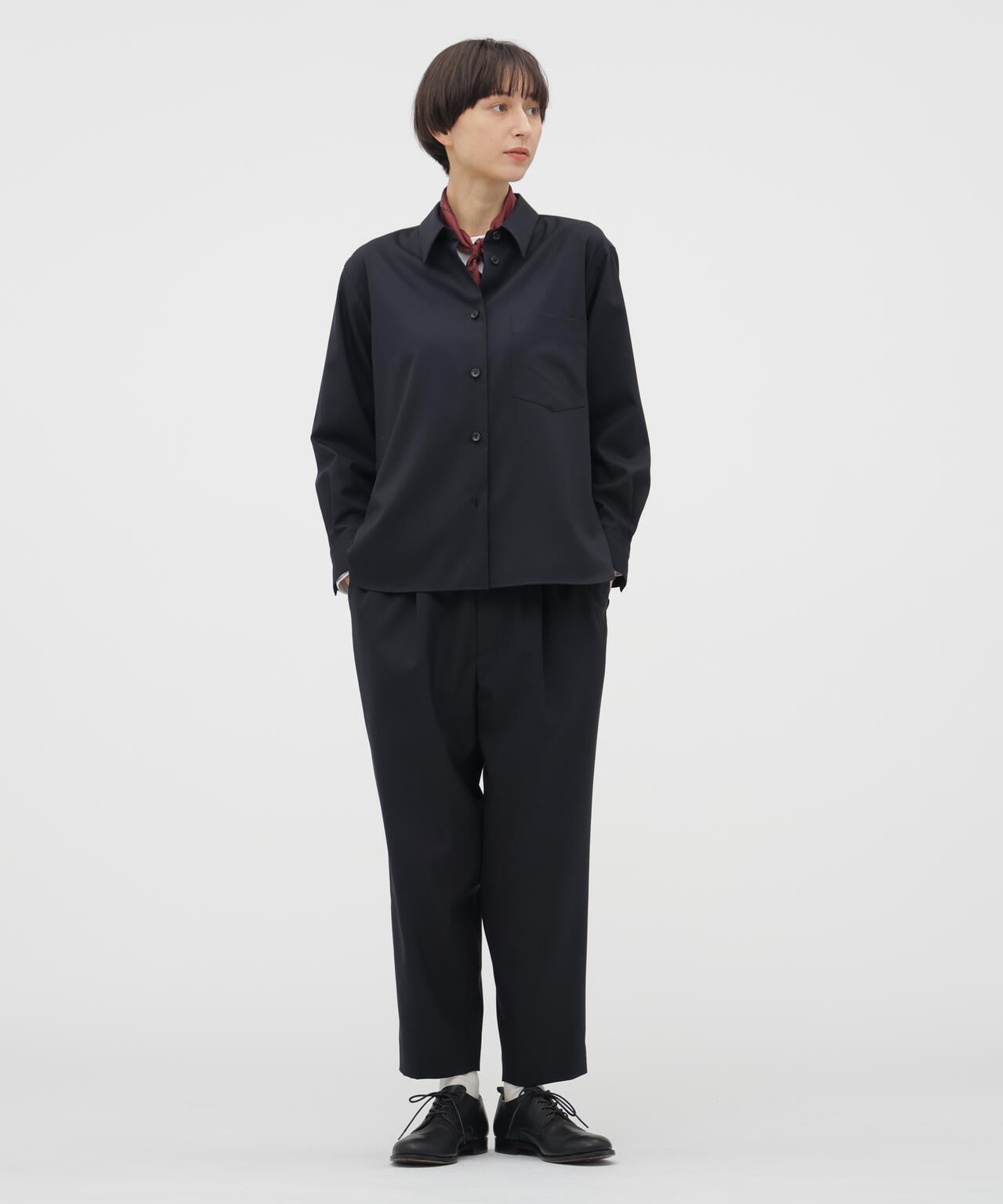 イギリス製 マーガレットハウエル 手織りセルヴィッチウールスカーフ41,040円 MARGARET HOWELL(マーガレット・ハウエル)｜ARCHIVE BORDER SCARF
