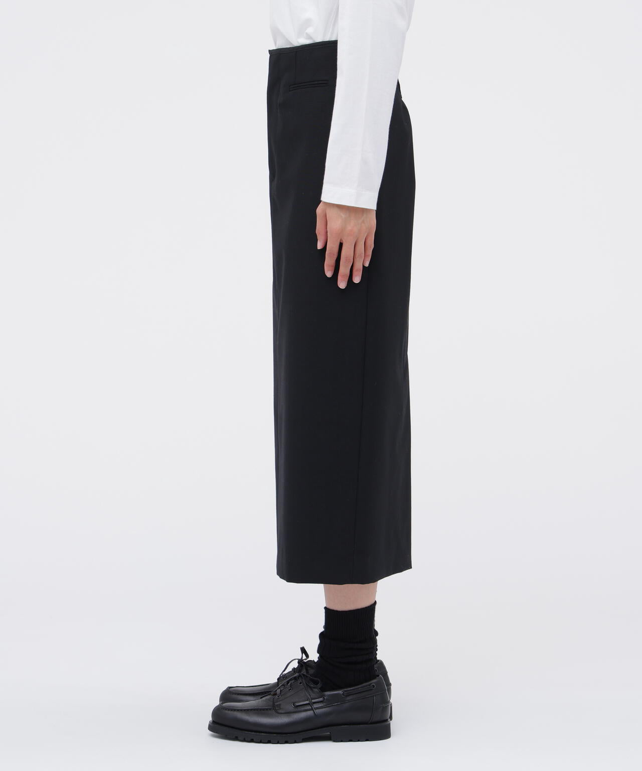 DRY WOOL PLAINWEAVE SKIRT | MARGARET HOWELL（マーガレット