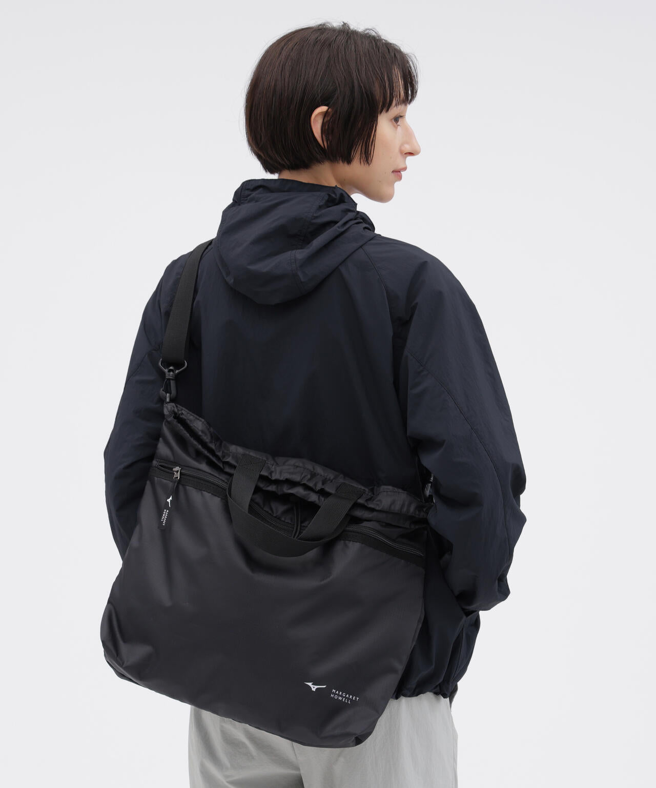 MARGARET HOWELL - 美品 定価8万 2023AW マーガレットハウエル MARGARET HOWELL DOUBLE FACE WOOL ベスト 1/ブラック 二重織りウール【2400014298673】 POLYESTER RIPSTOP | MARGARET HOWELL（マーガレット・ハウエル