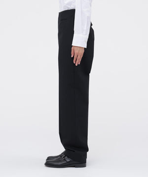 身長168cm　B76 W58 H86 着用サイズ：II