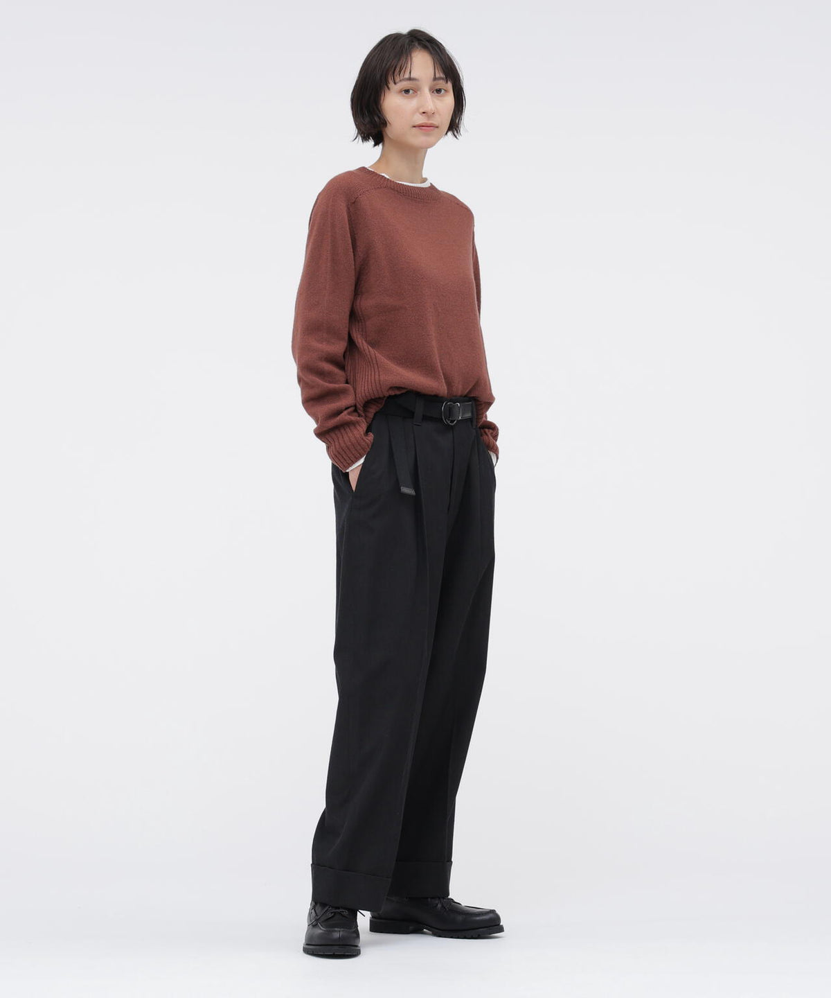 身長168cm　B76 W58 H86 着用サイズ：II
