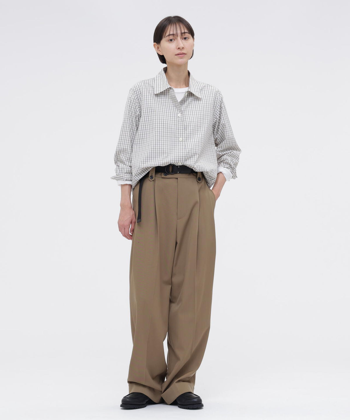 身長168cm　B76 W58 H86 着用サイズ：II