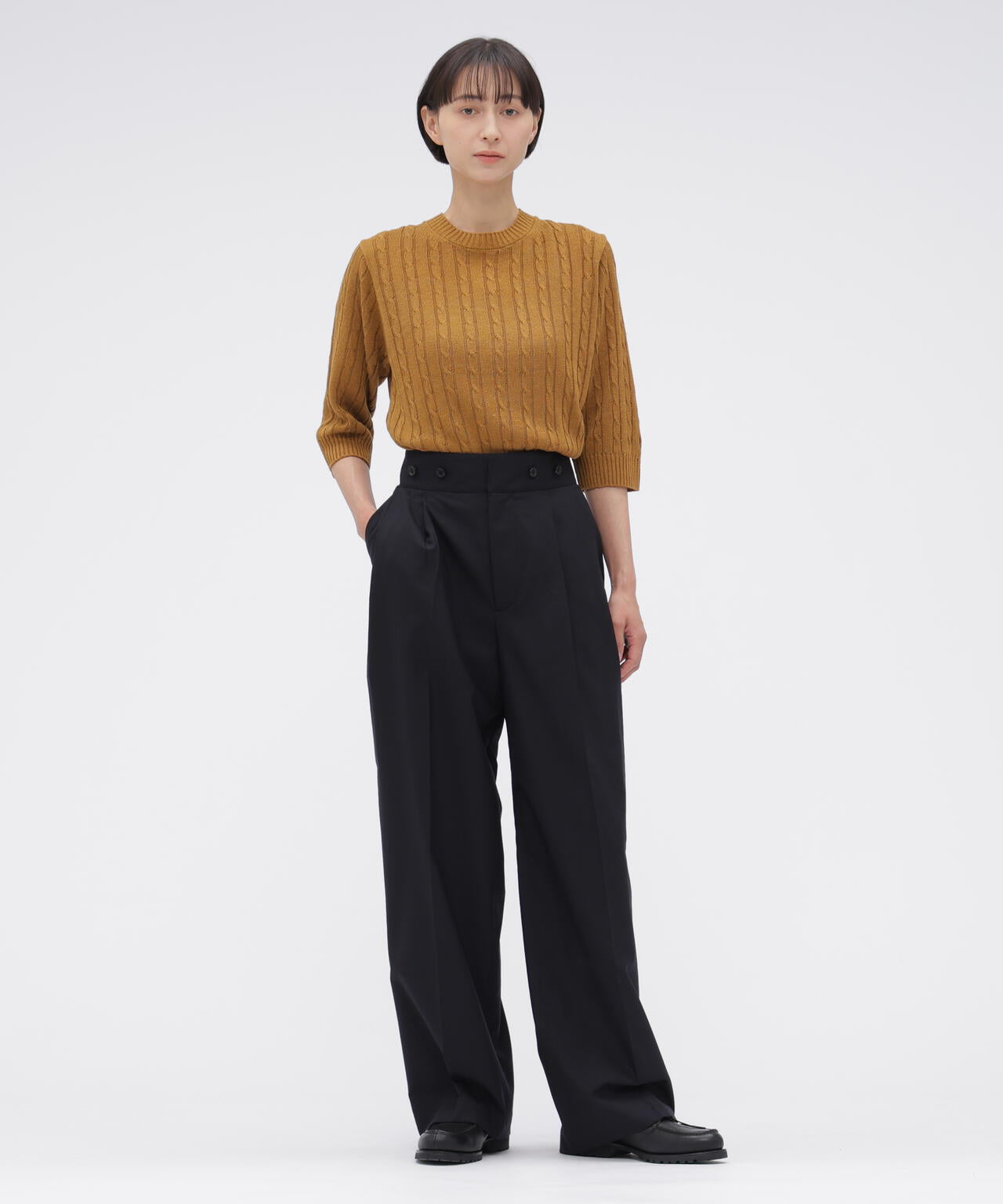 マーガレットハウエル　リネンニット　サイズ2 CABLE KNIT LINEN KNITWEAR | MARGARET HOWELL（マーガレット