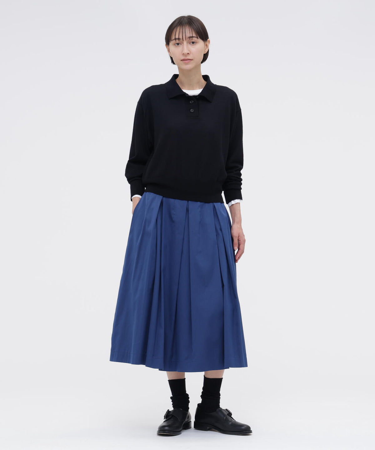 身長168cm　B76 W58 H86 着用サイズ：II