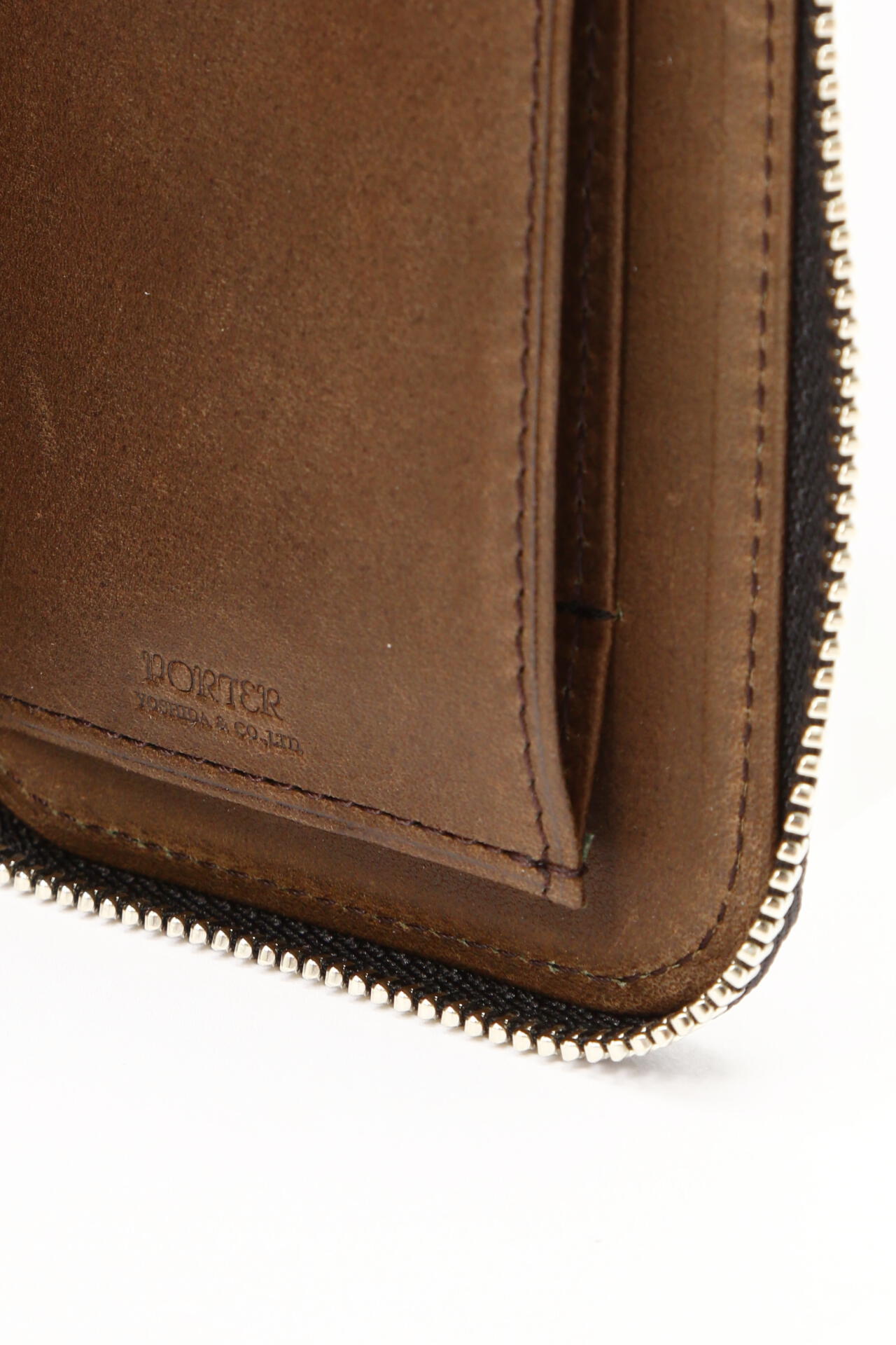 【ほぼ未使用】PORTER × Margret Howell オイルレザー長財布 MARGARET HOWELL（マーガレットハウエル） x PORTER OIL LEATHER