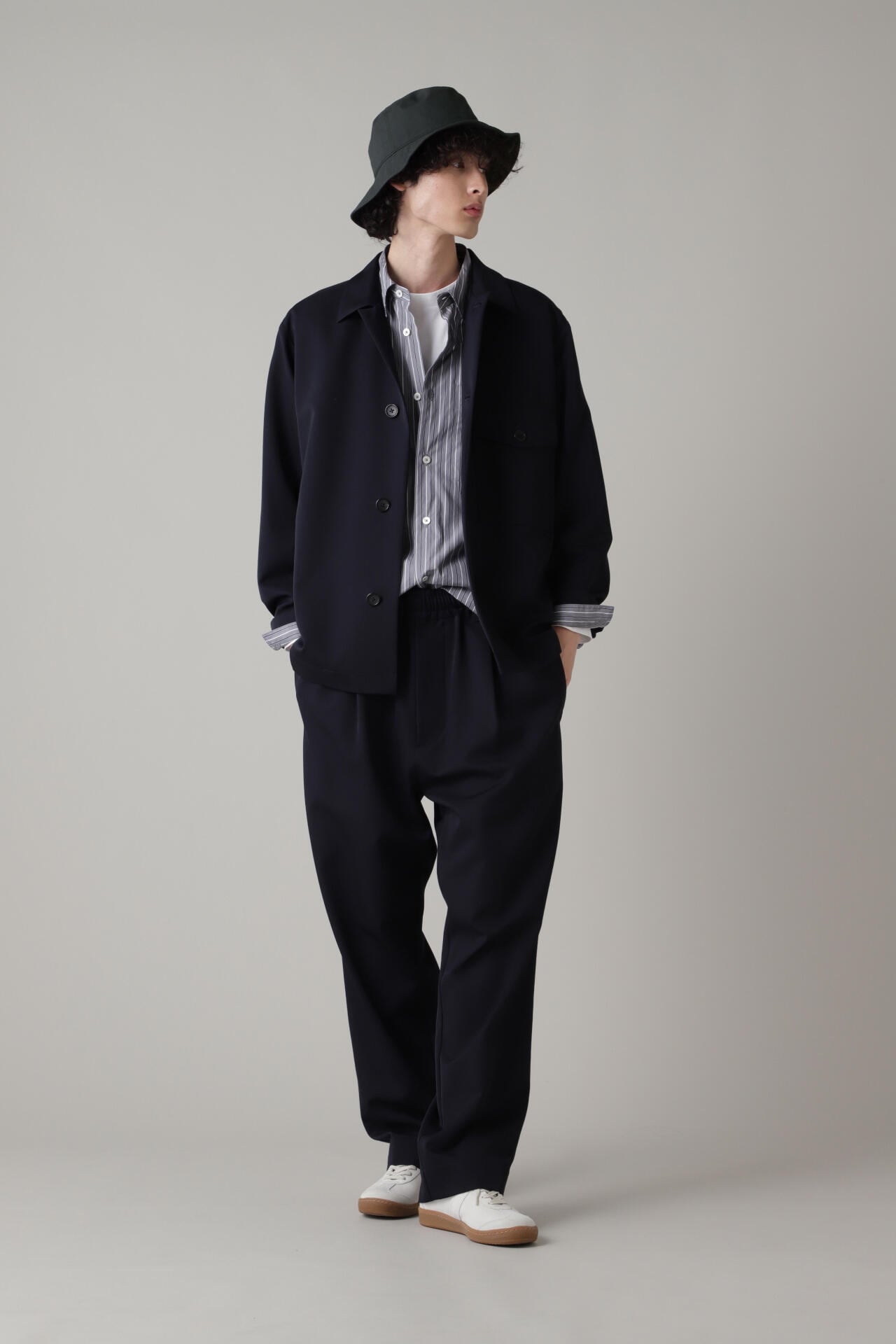 LIGHTWEIGHT COTTON POPLIN