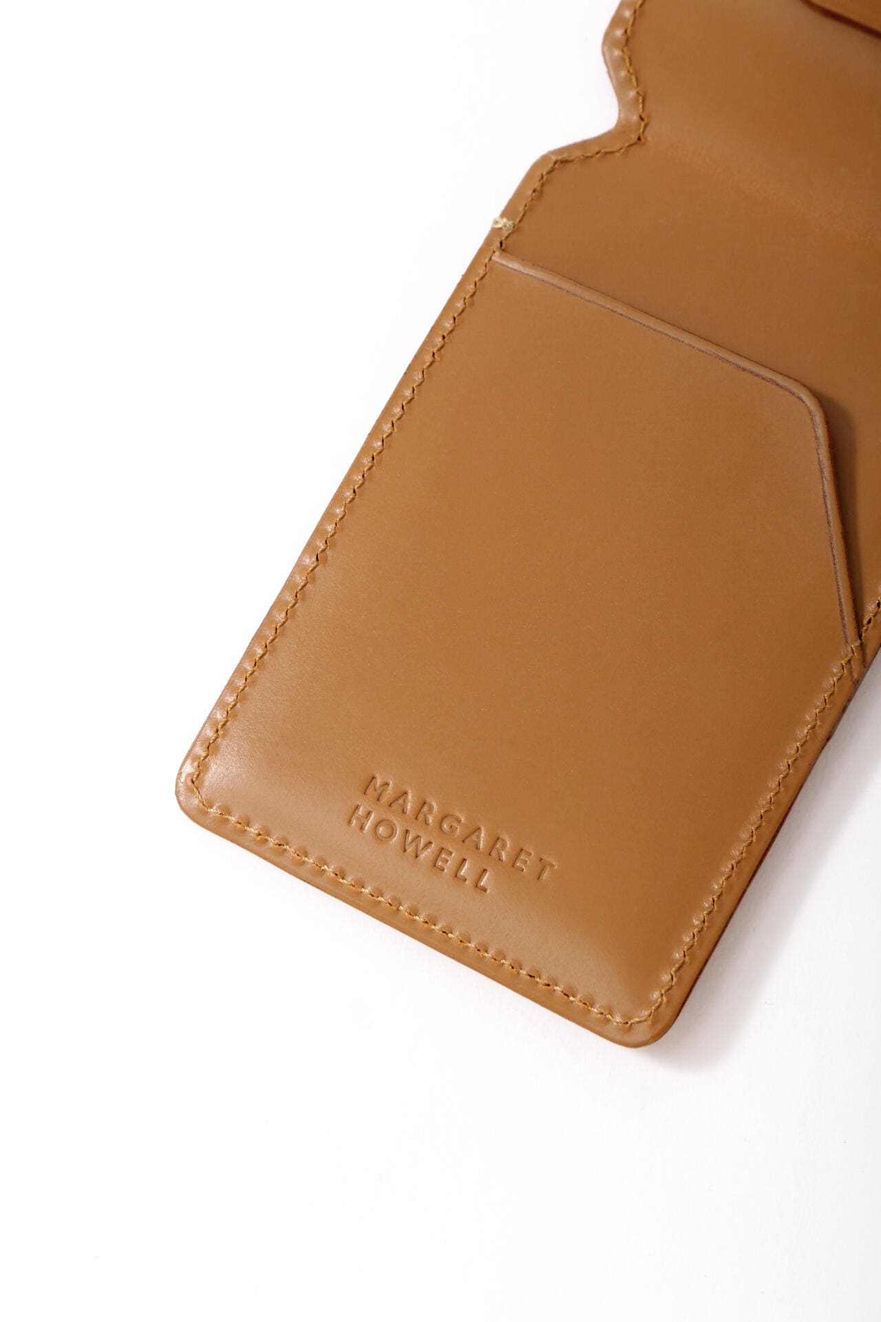 BRIDLE LEATHER | MARGARET HOWELL（マーガレット・ハウエル