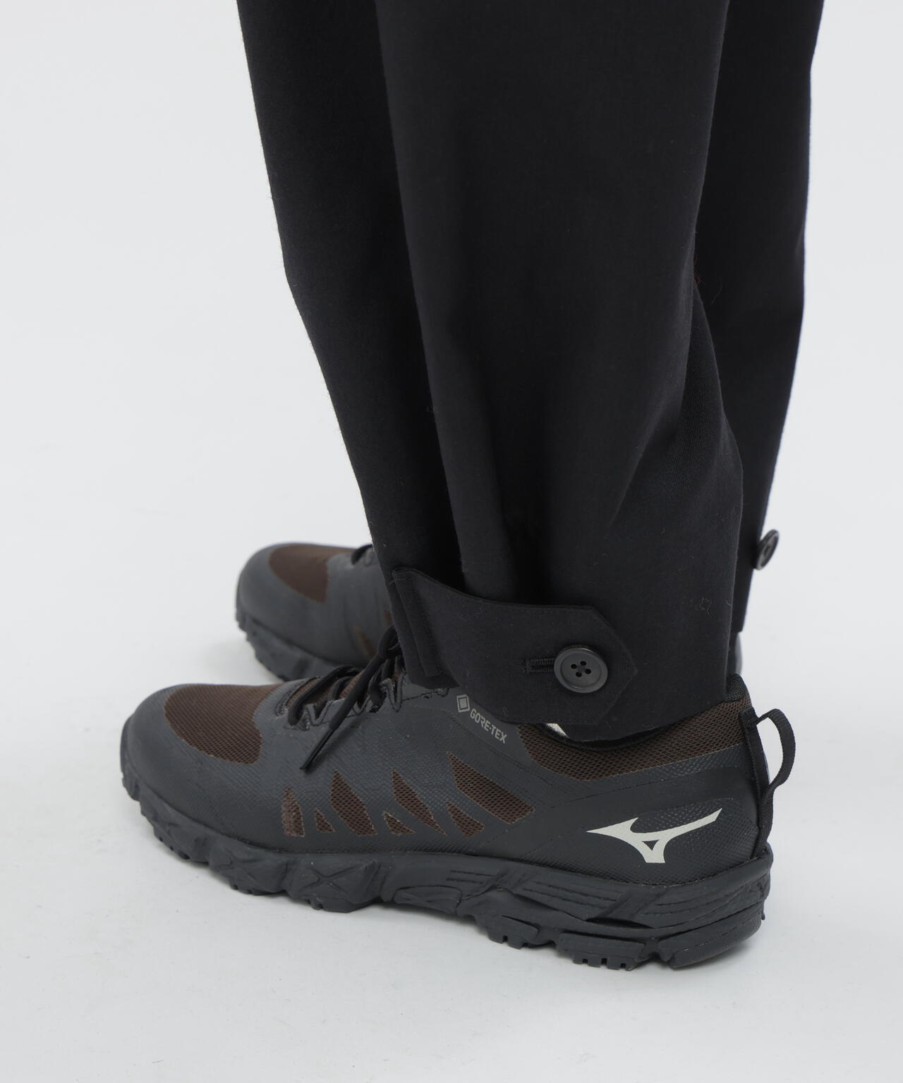 DRY WOOL PLAINWEAVE TROUSERS