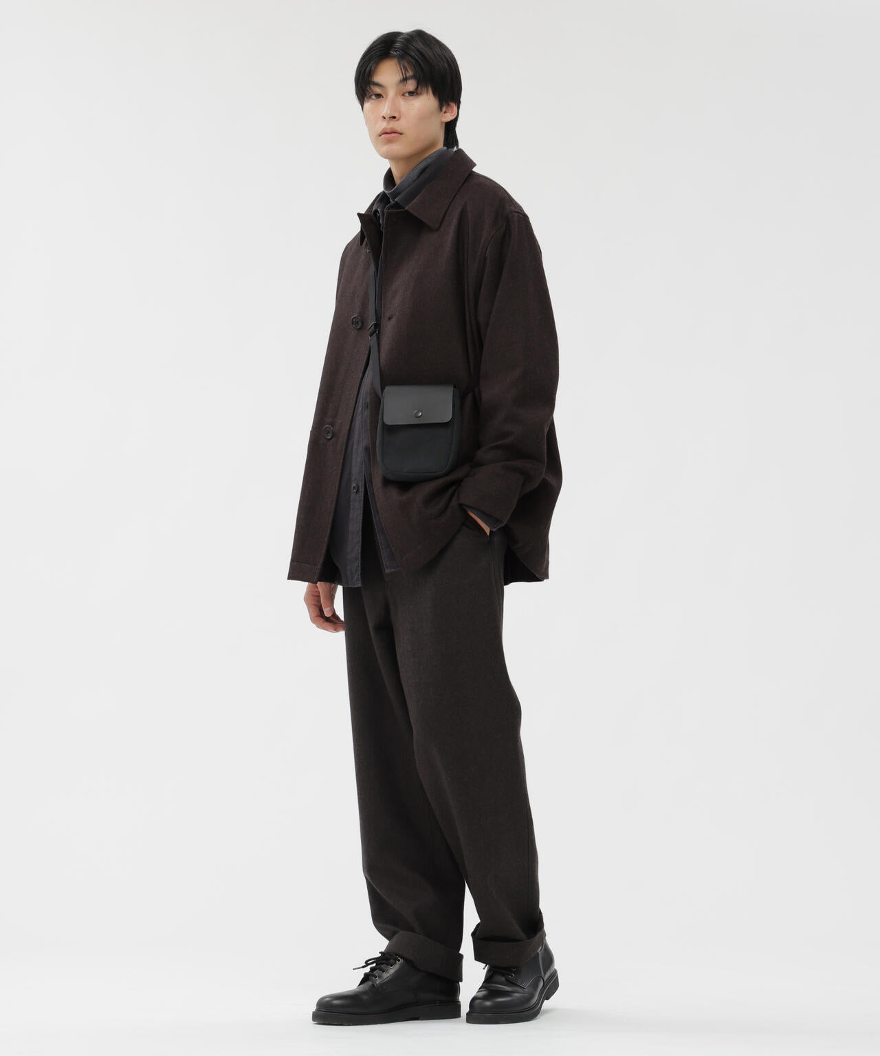 【極美品】 マーガレットハウエル　コットンリネン ベスト 2 黒　2024SS 極美品】 マーガレットハウエル コットンリネン ベスト 2 黒