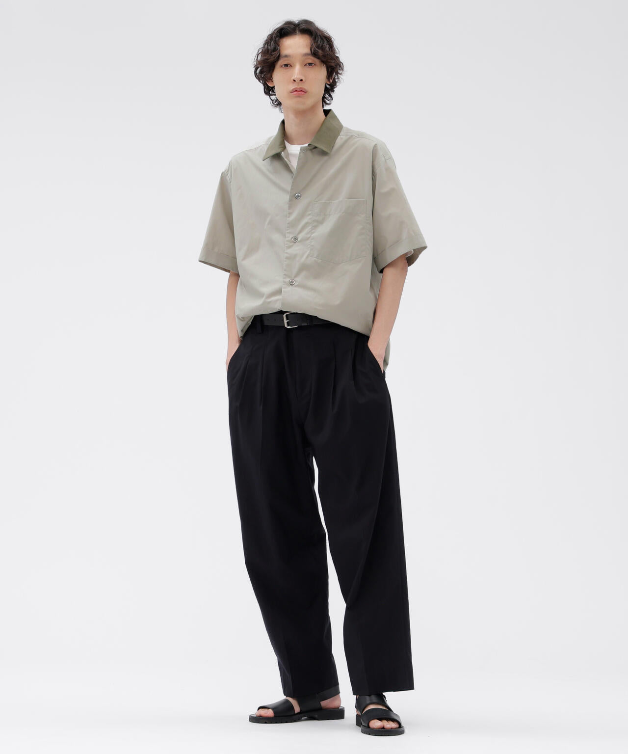 HIGHDENSE COTTON PLAINWEAVE SHIRT | MARGARET HOWELL（マーガレット