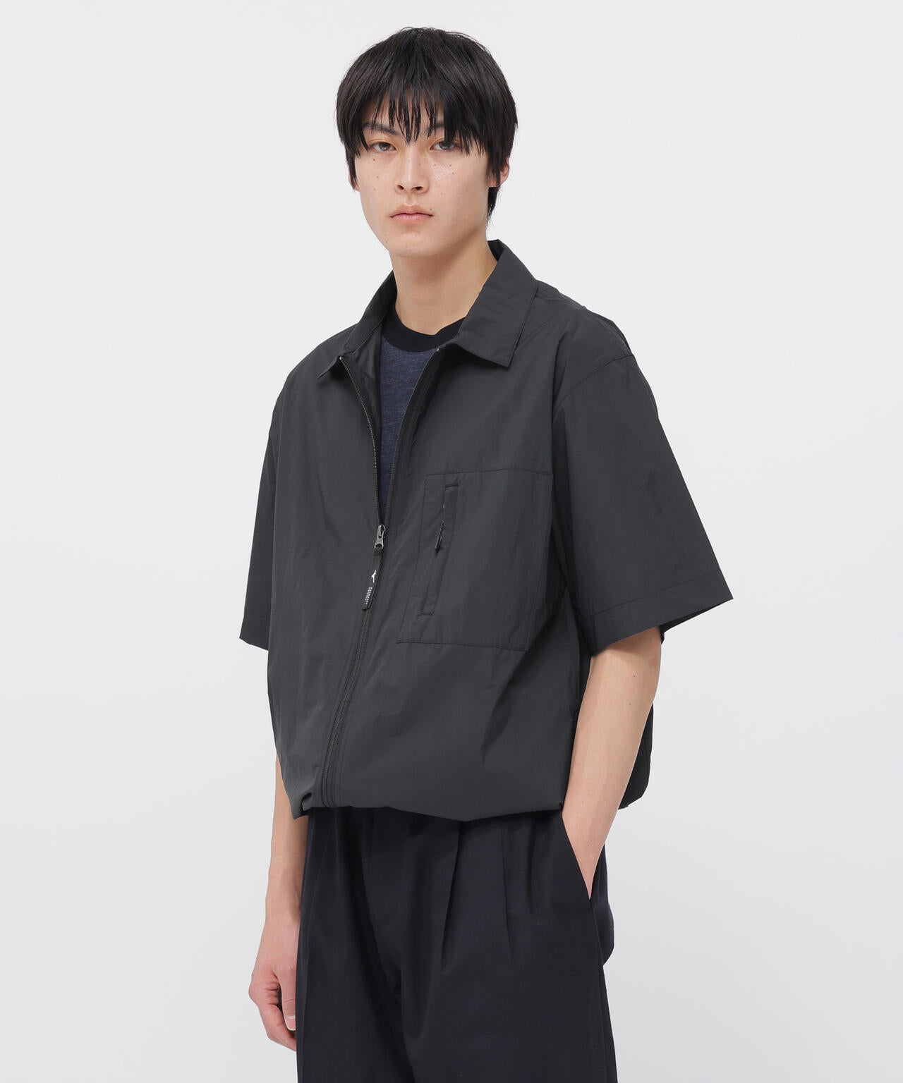 WATER REPELLENT LIGHTWEIGHT NYLON POPLIN SHIRT