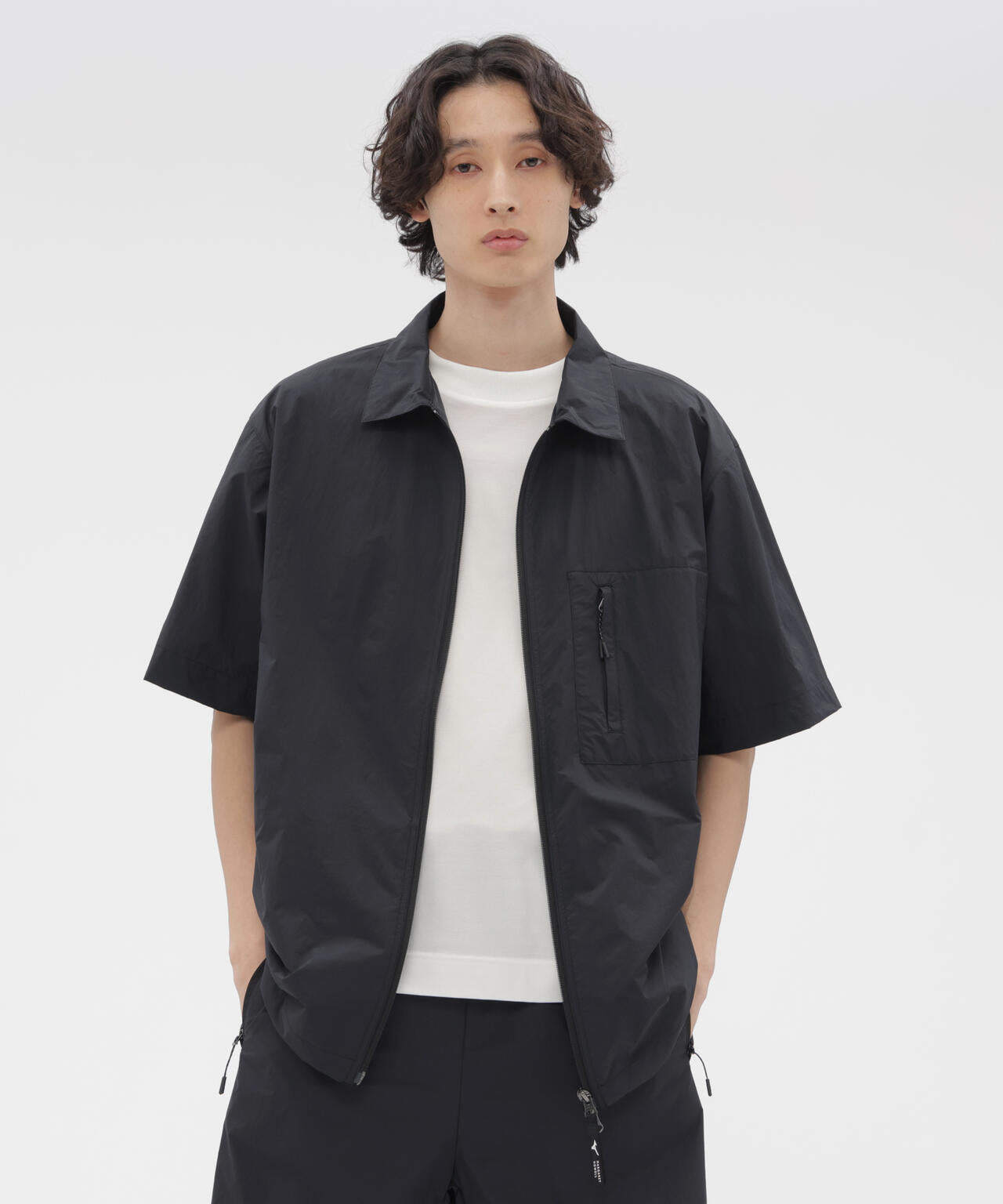 WATER REPELLENT LIGHTWEIGHT NYLON POPLIN SHIRT