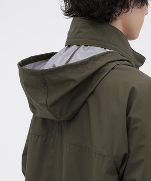 身長185cm 　B84 W66cm H91cm 着用サイズ：XL
