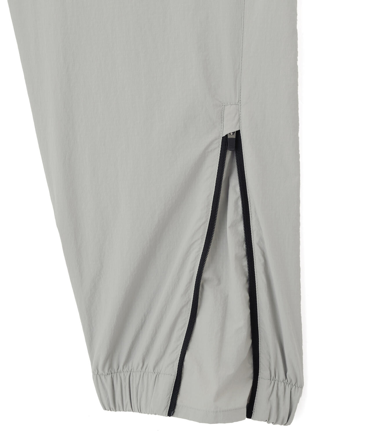 RECYCLED NYLON LIGHTWEIGHT RIP STOP TROUSERS | MARGARET HOWELL