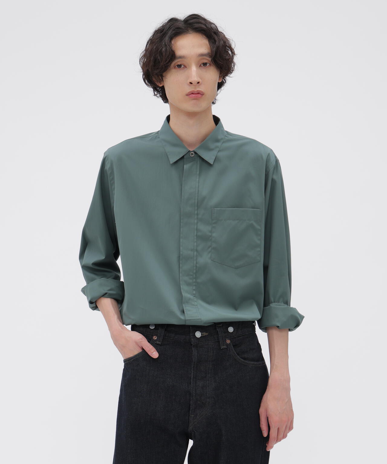 FINE COMPACT COTTON POPLIN SHIRT | MARGARET HOWELL（マーガレット