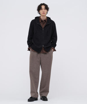身長185cm 　B84 W66cm H91cm 着用サイズ：L