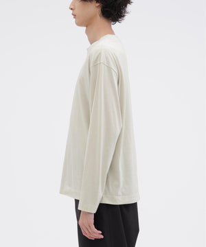 身長185cm 　B84 W66cm H91cm 着用サイズ：L