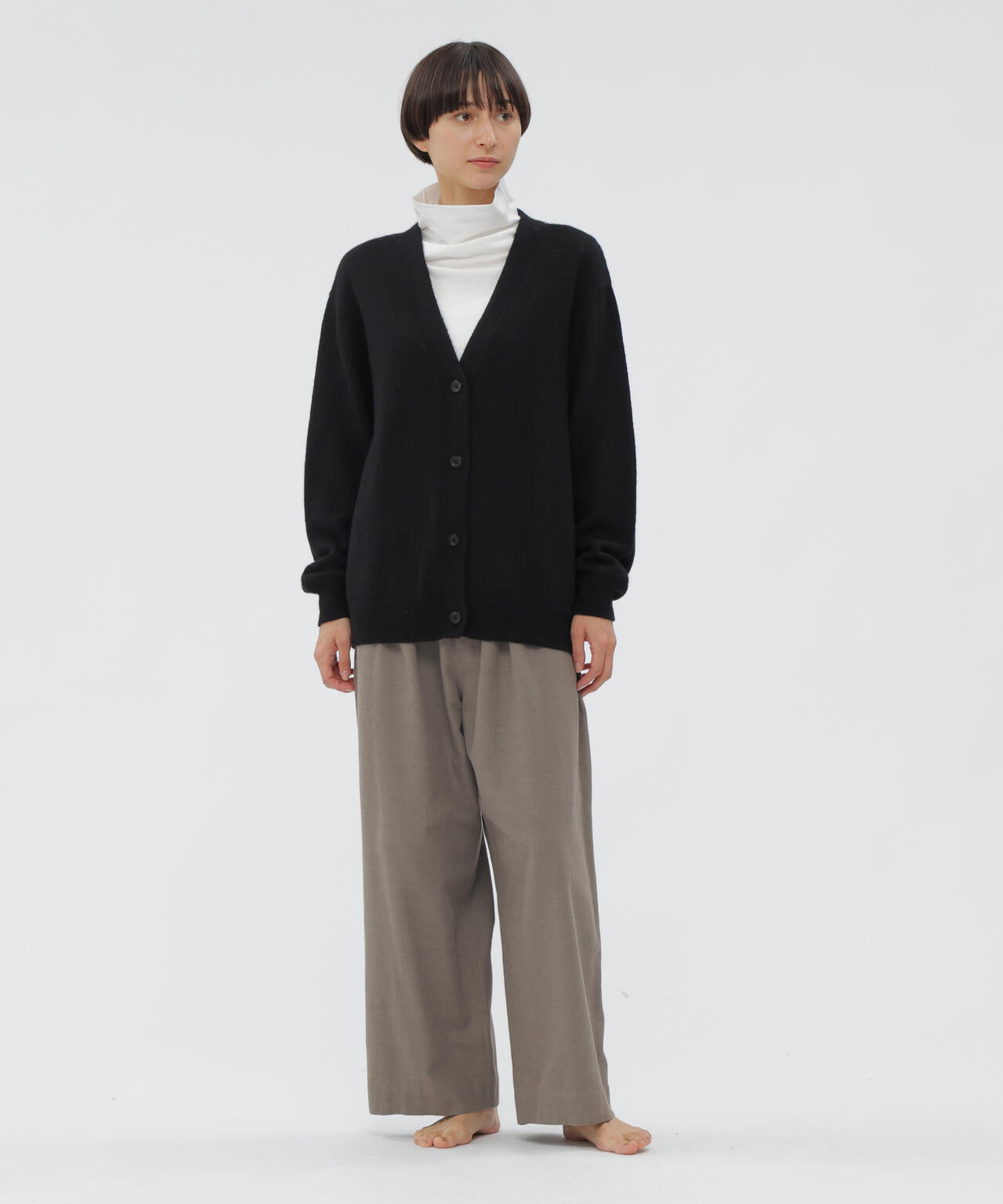 美品　マーガレットハウエル　22ss line cotton twill COTTON CASHMERE TWILL TROUSERS | MARGARET HOWELL
