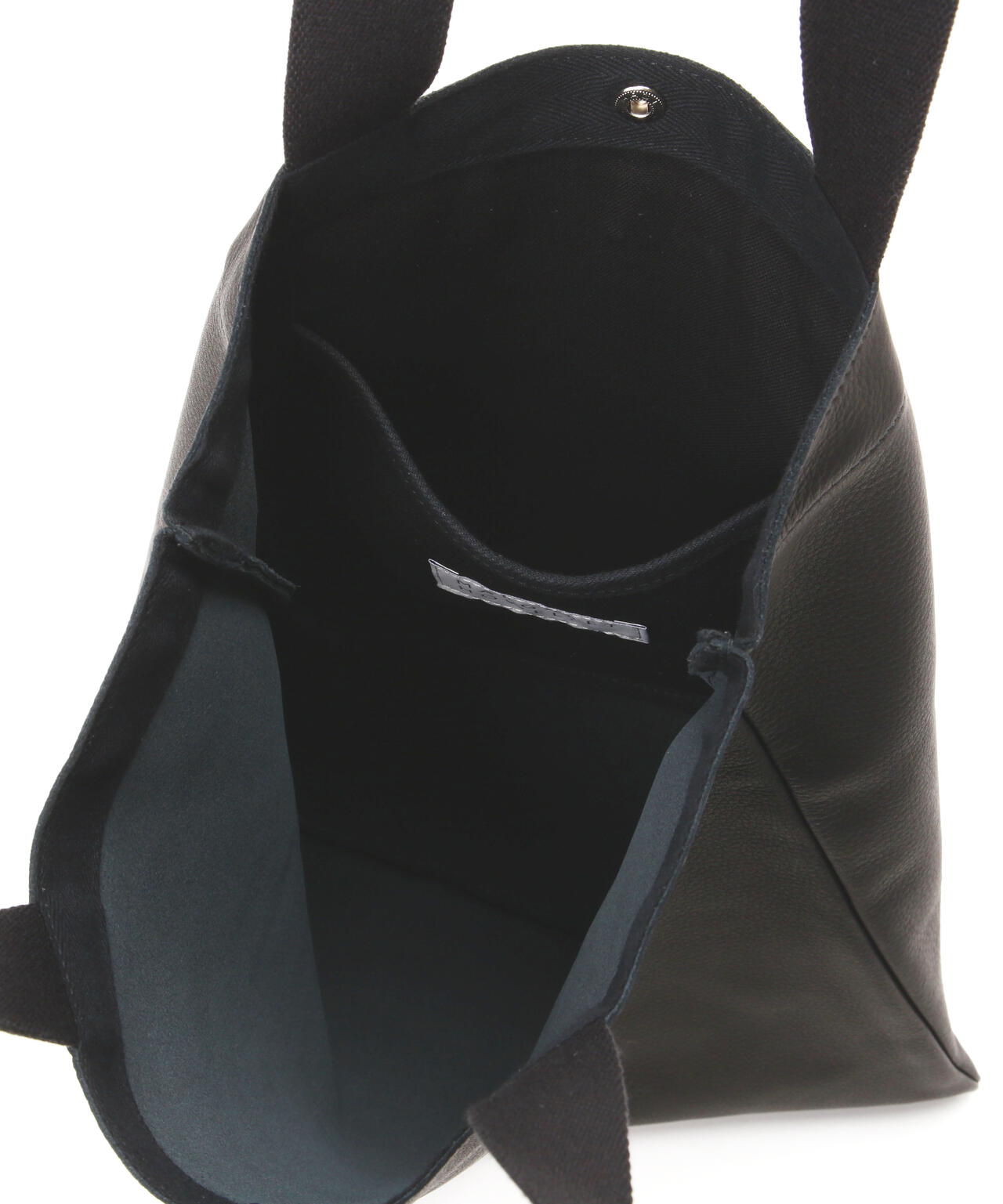 LIGHTWEIGHT LEATHER