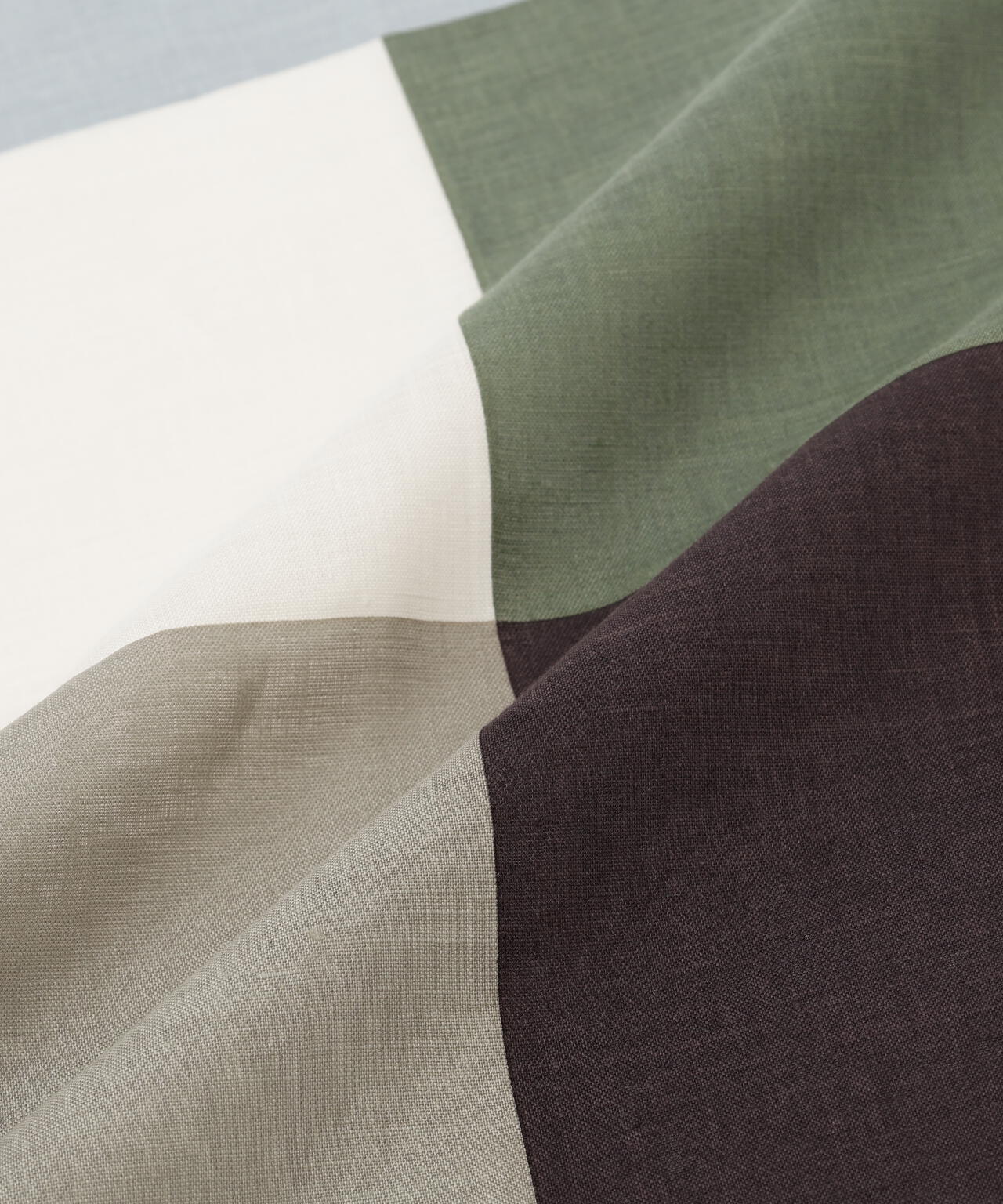 SQUARE LINEN HANKY | MARGARET HOWELL（マーガレット・ハウエル