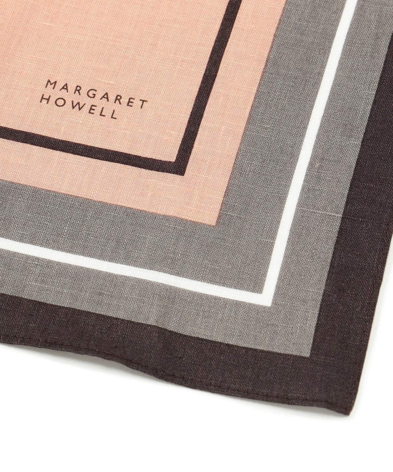 FRAME HANKY | MARGARET HOWELL（マーガレット・ハウエル） ｜【公式