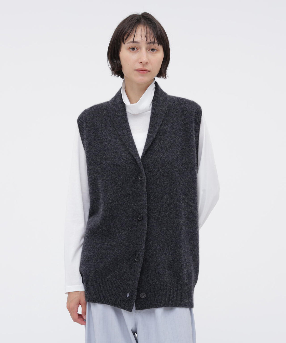 SOFT CASHMERE KNITWEAR