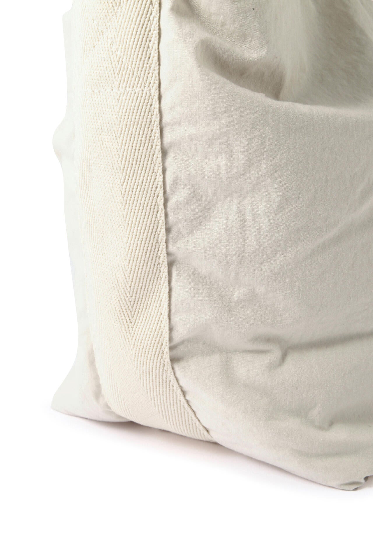 TUCKER BAG