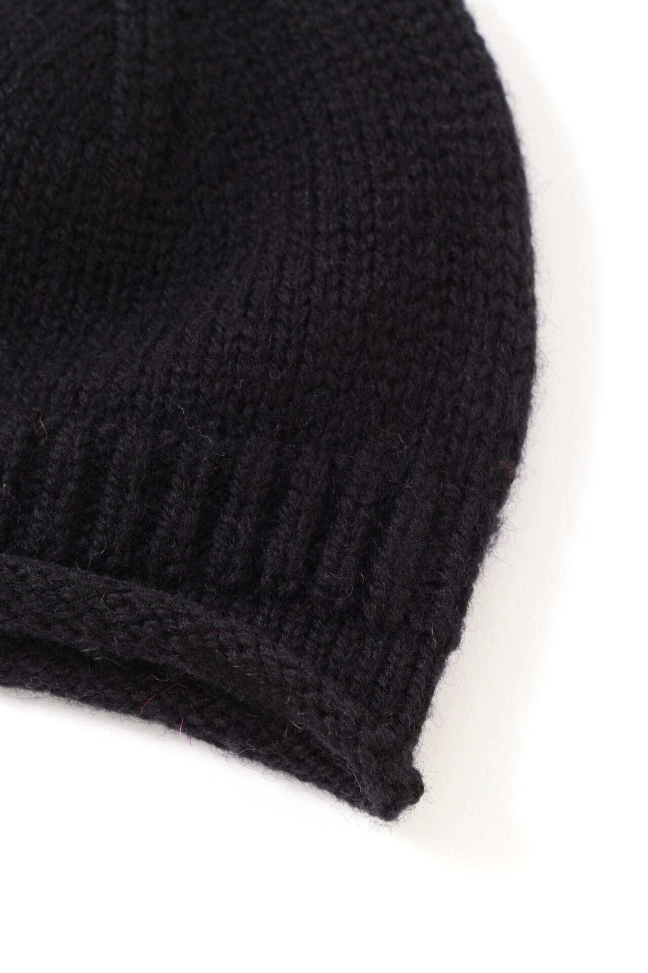 ROLLED HEM BEANIE