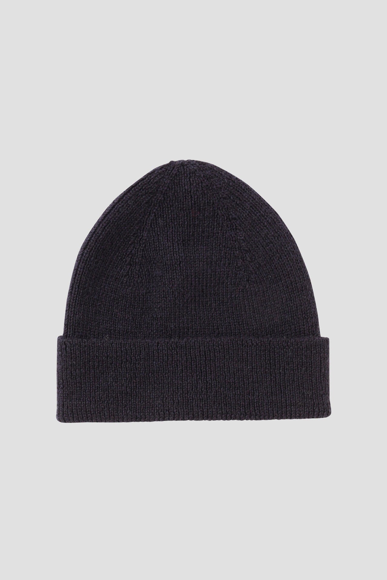 SIMPLE RIBBED BEANIE