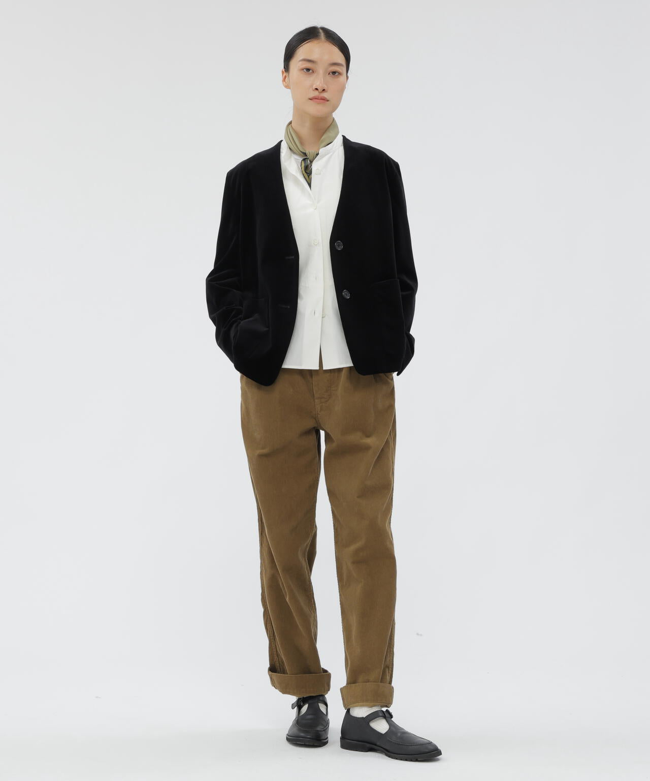 DRY COTTON NEEDLECORD TROUSERS | MARGARET HOWELL（マーガレット