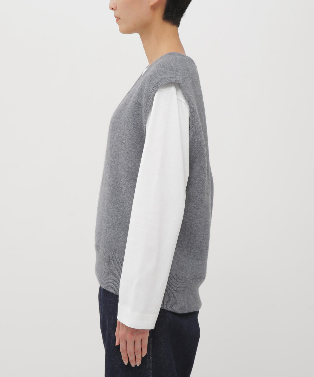 FELTED DRY WOOL KNITWEAR