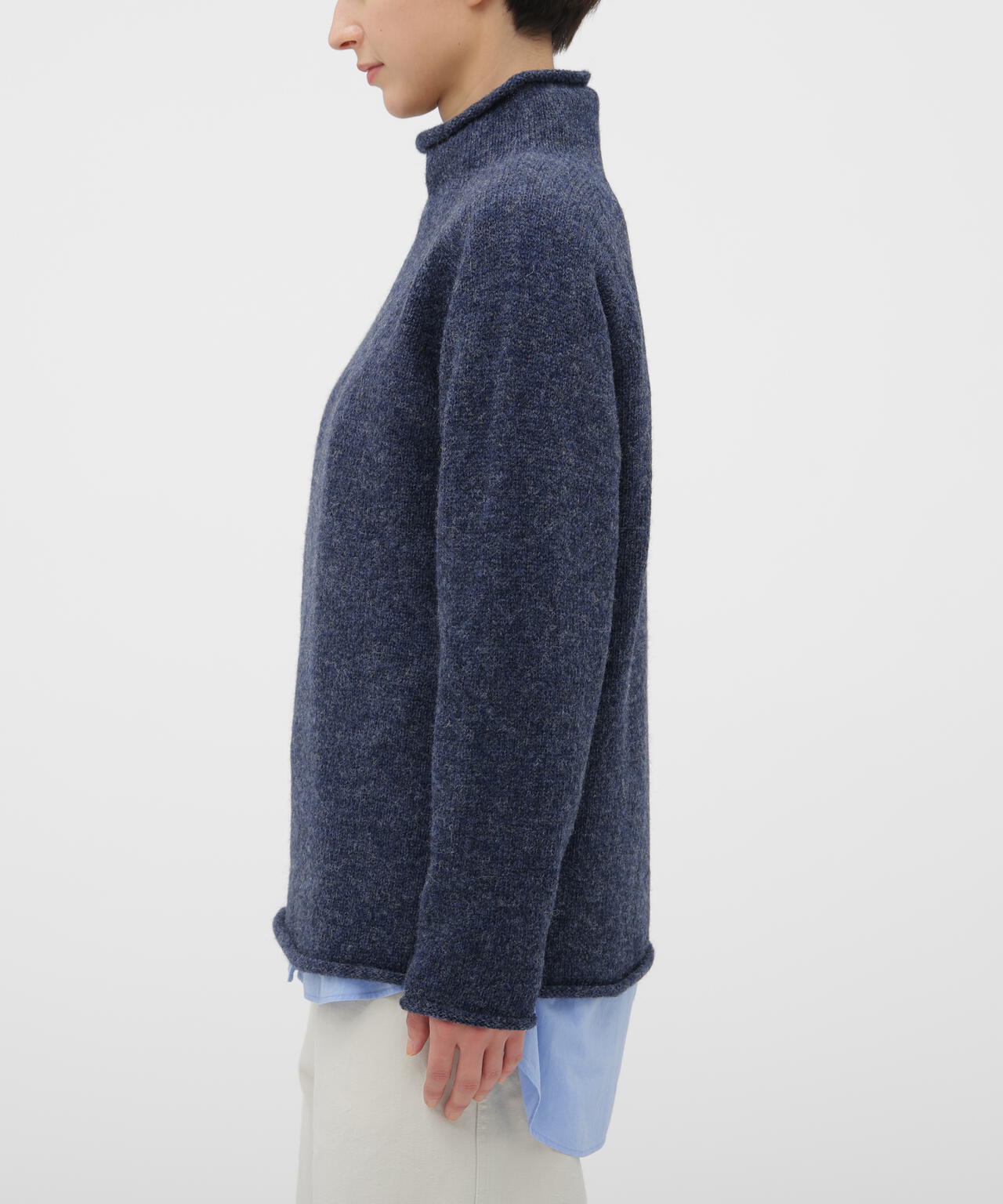 DRY WOOL KNITWEAR