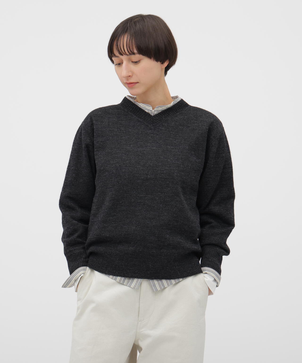 ASH WOOL KNITWEAR