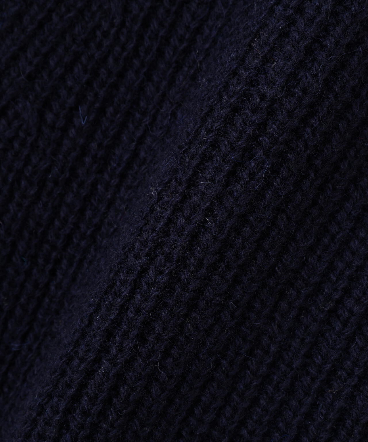 FINE SHETLAND KNITWEAR