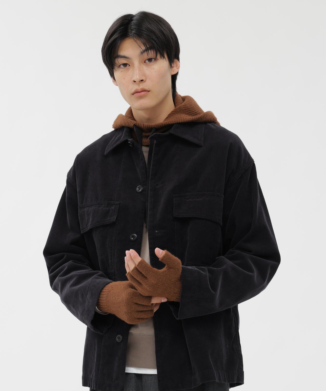 【新品】マーガレットハウエル　ウール カシミヤ 指無し手袋　ブラック 新品】マーガレットハウエル ウール カシミヤ 指無し手袋 ブラック