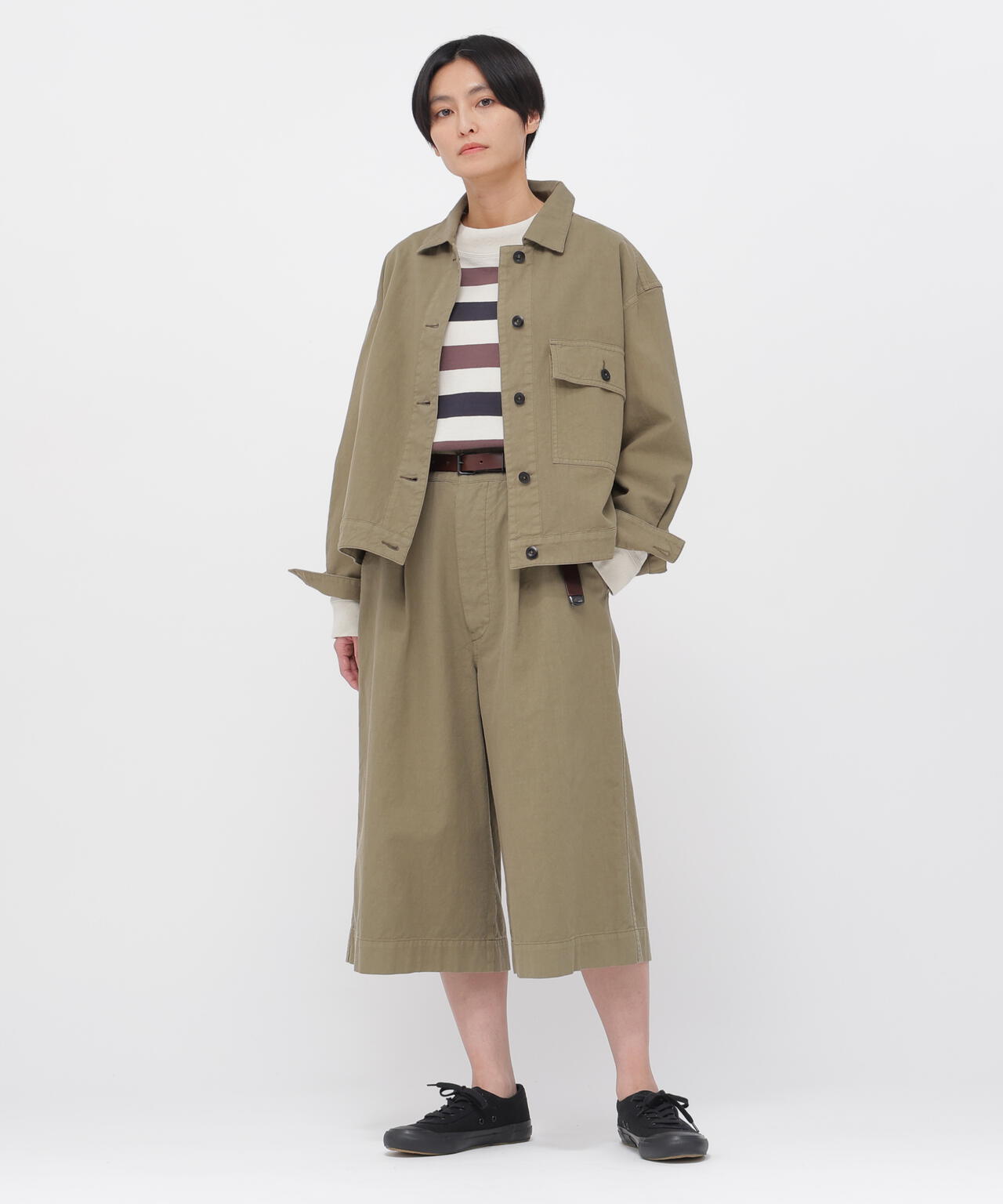 極美品 マーガレットハウエル 23SS MATT LINEN POPLIN BELGIAN LINEN COTTON PLAINWEAVE BLOUSON | MARGARET HOWELL
