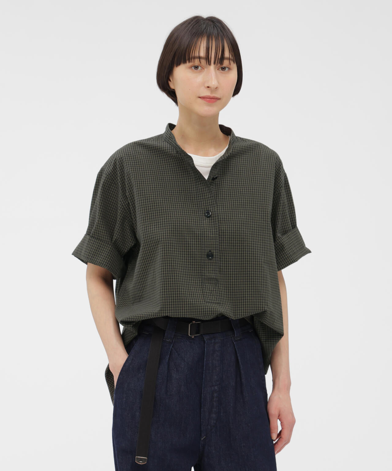 身長168cm　B76 W58 H86 着用サイズ：II
